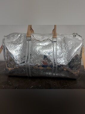 Silver LV Duffle Handbag Zip Closure Silver Hardware, Tan Handles ,Inner Pocket